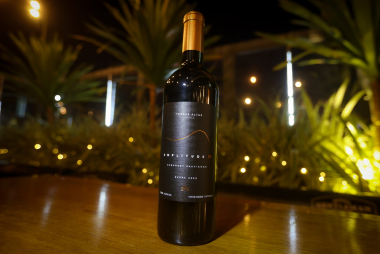 Terras Altas marca presença no Festival de Inverno e Feira do Agronegócio 2025 com lançamento e rótulos premiados 