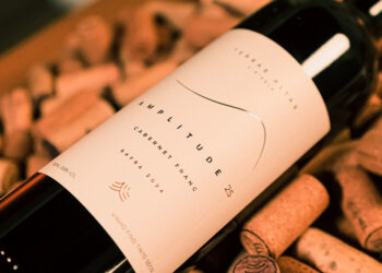 Amplitude 25 Cabernet Franc: frescor e elegância inesquecíveis